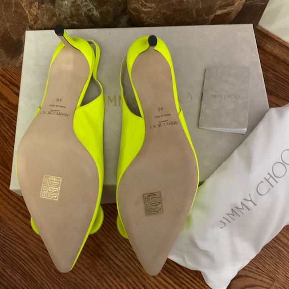 JIMMY CHOO BLARE 60 SHOCKING YELLOW NEON PATENT HEELS !! GORGEOUS !! - Picture 3 of 5